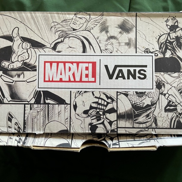 Vans - Picture 4 of 5